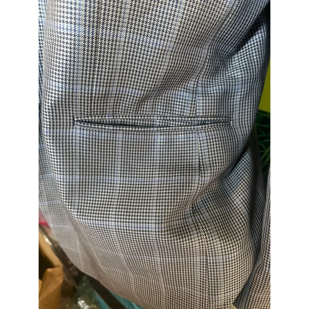Houndstooth Plaid Mens Blazer With Elbow Patches Two-Button Closure Lined Size M